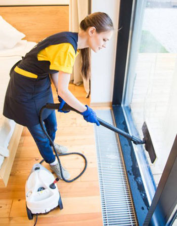professional cleaners in southport
